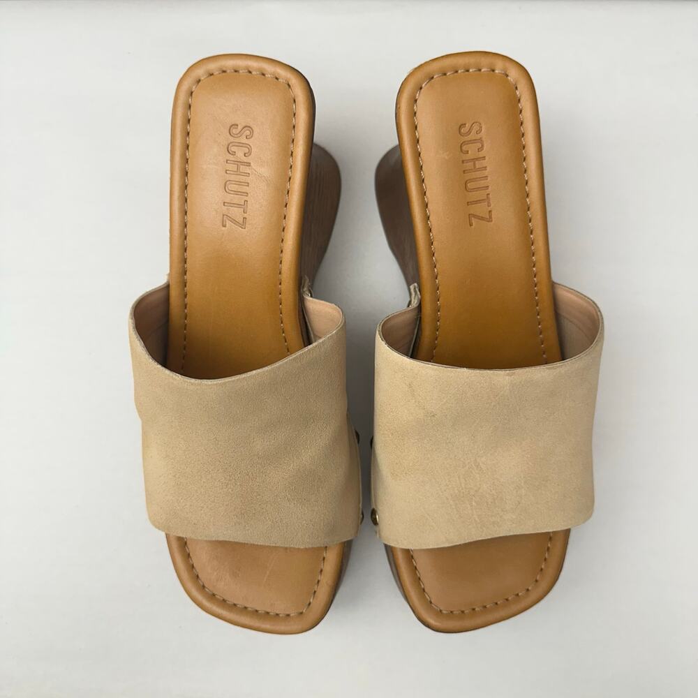 Schutz Lanneh Studded Suede Wood Wedge Platform Slide Sandal Nude Beige Size 8 B